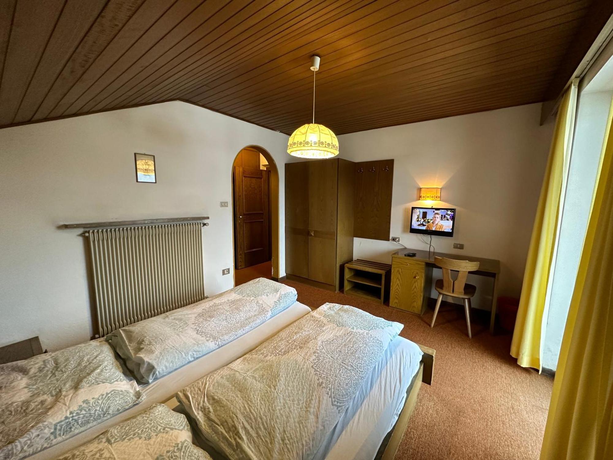 Haus Pfalzen - Casa Pfalzen Zimmer foto